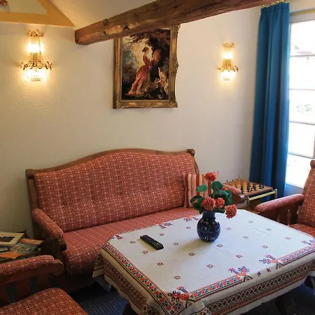 Landgasthof & Hofmeister Apartment