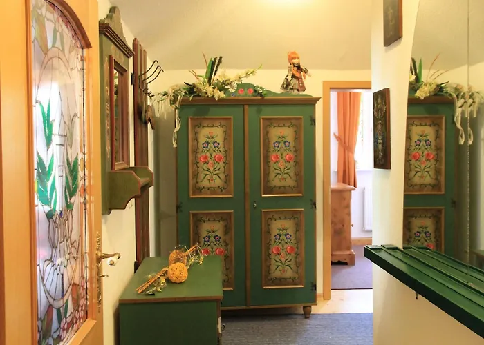 ゲストハウス Landgasthof Und Hofmeister 4*